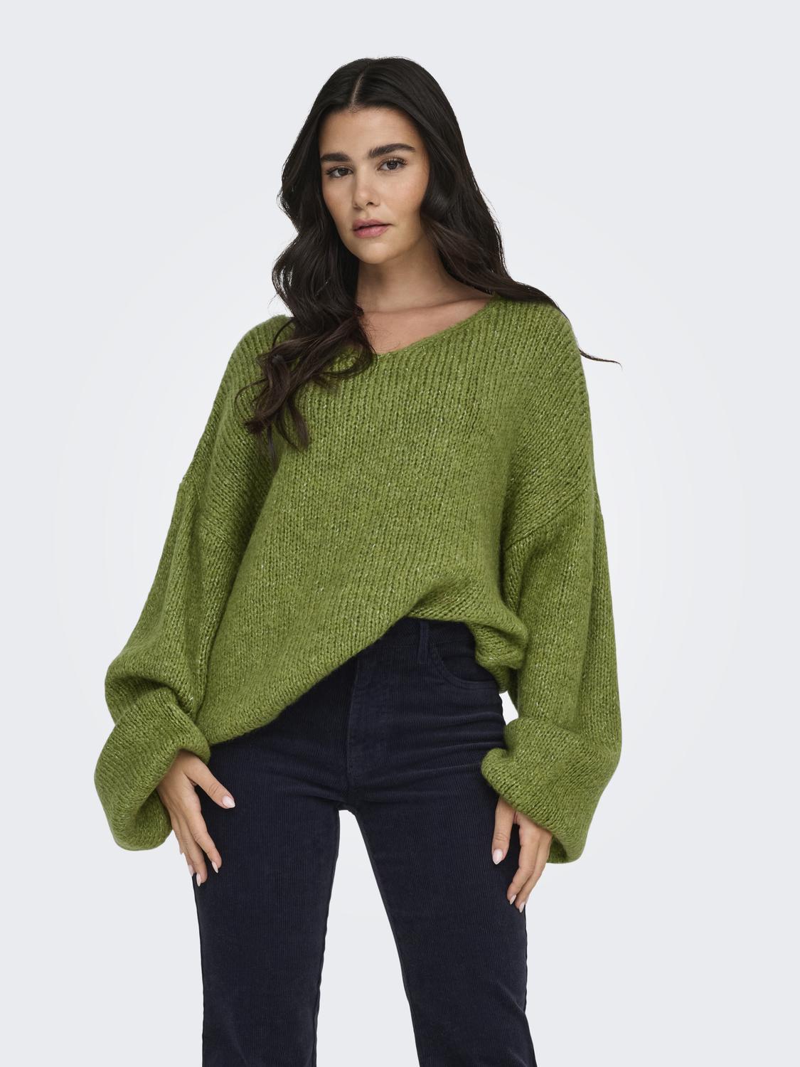 model_shot-front